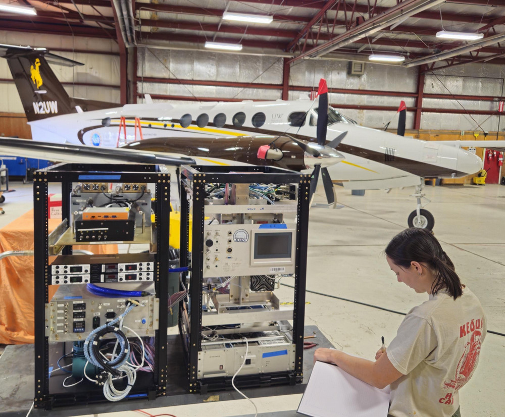 Amity prepares PTR-MS for the King Air deployment
