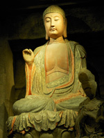 statue of a sitting man