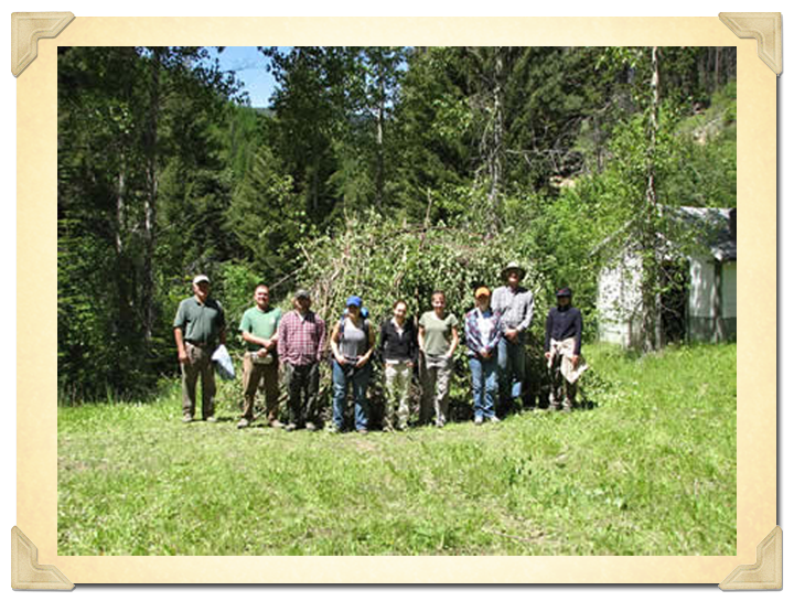 PIT Volunteers excavating at Louiseville