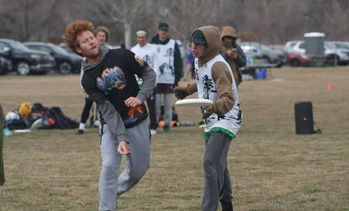 Player throwing Frisbee