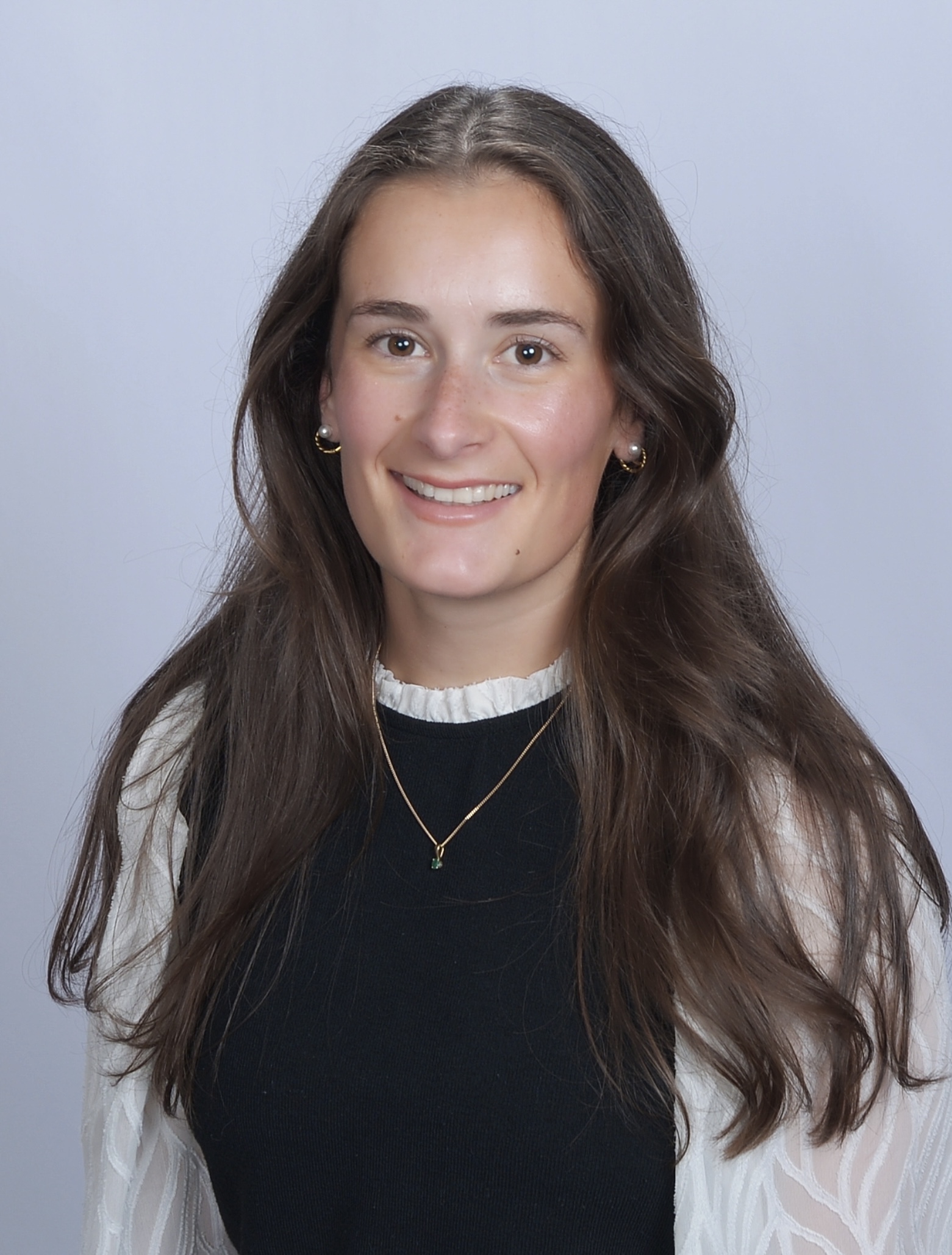 Headshot of Izzy Walsh, MD