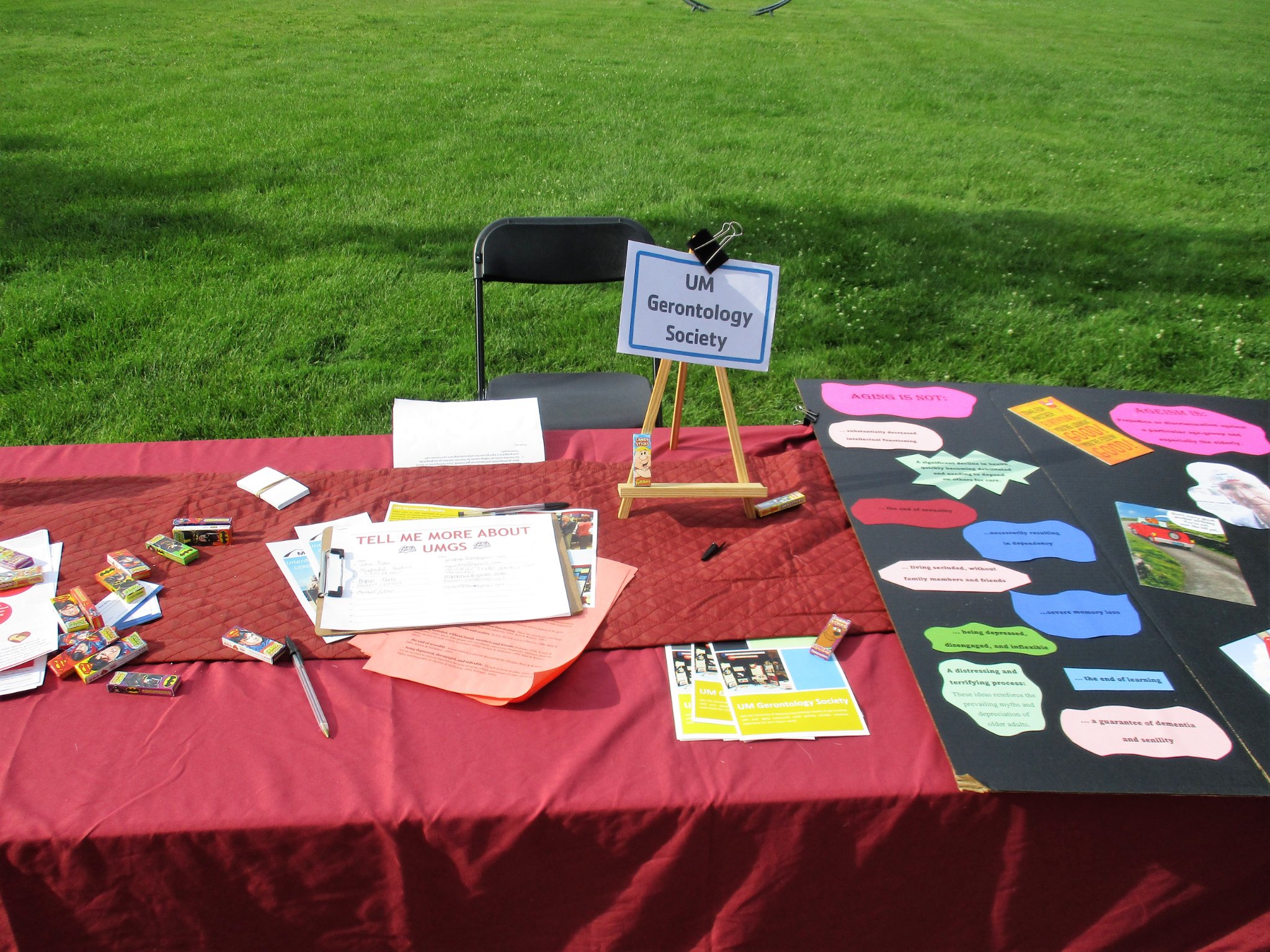 UM Gerontology Society Table at a DiverseU event