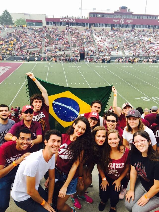 A group of students at a griz game