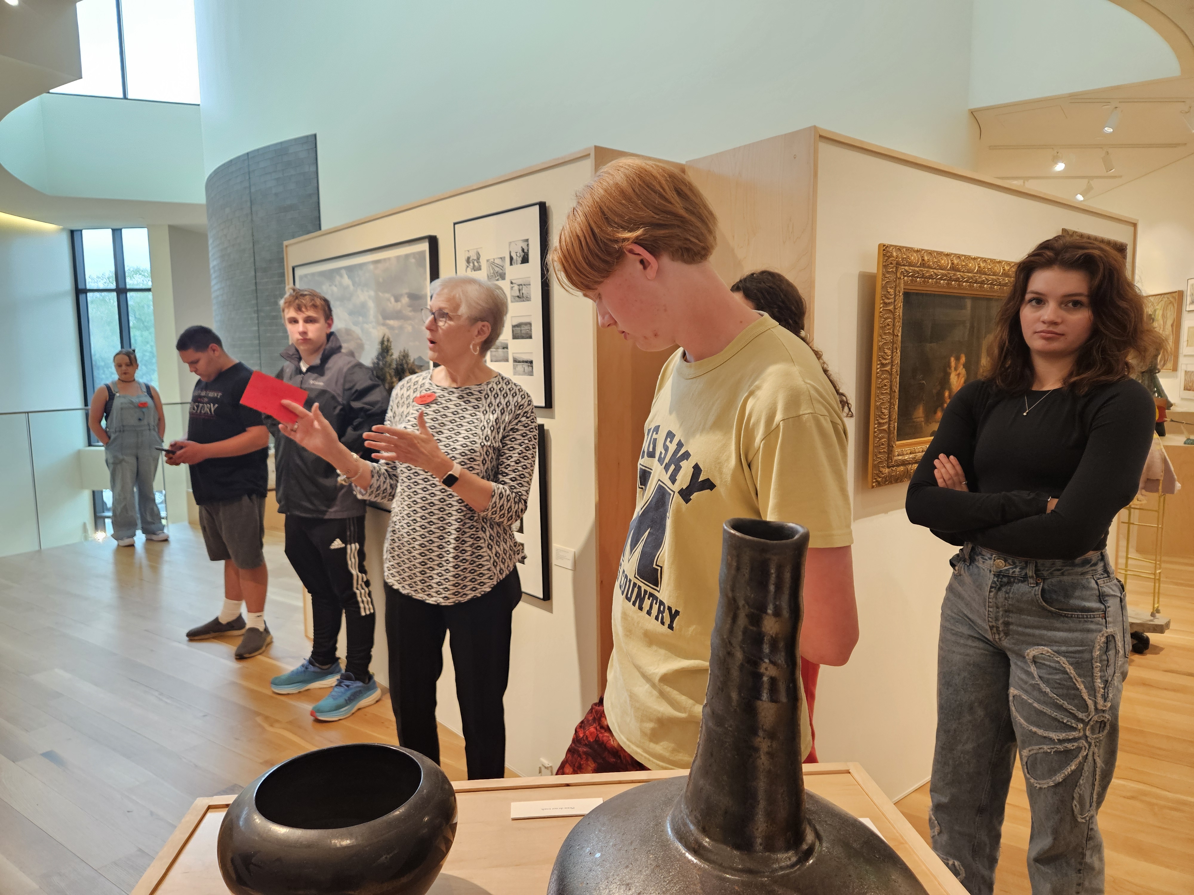 students at art museum