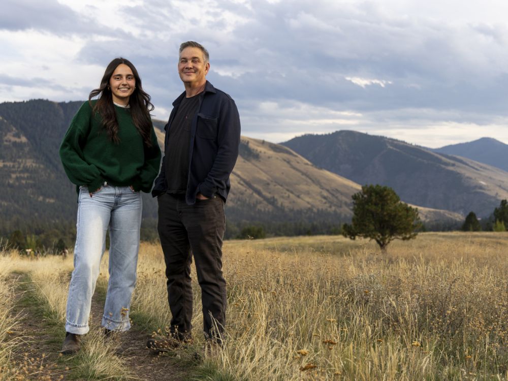 UM Communication Studies Professor Stephen Yoshimura poses in a hiking study site with Jess Reilly, a UM communication studies and psychology double major who worked as one of the study’s undergraduate research assistants. 