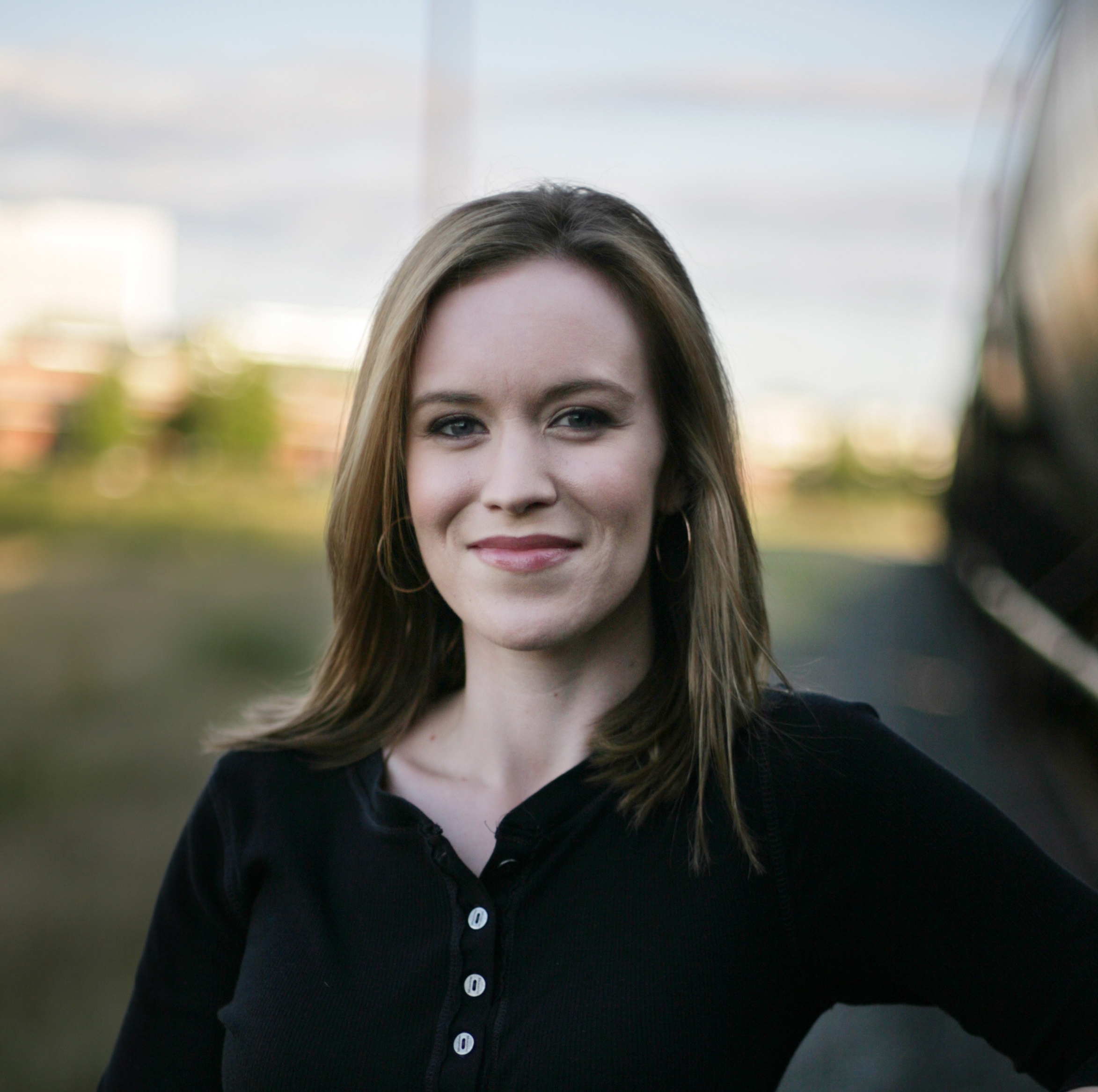 Bronwen Dickey headshot