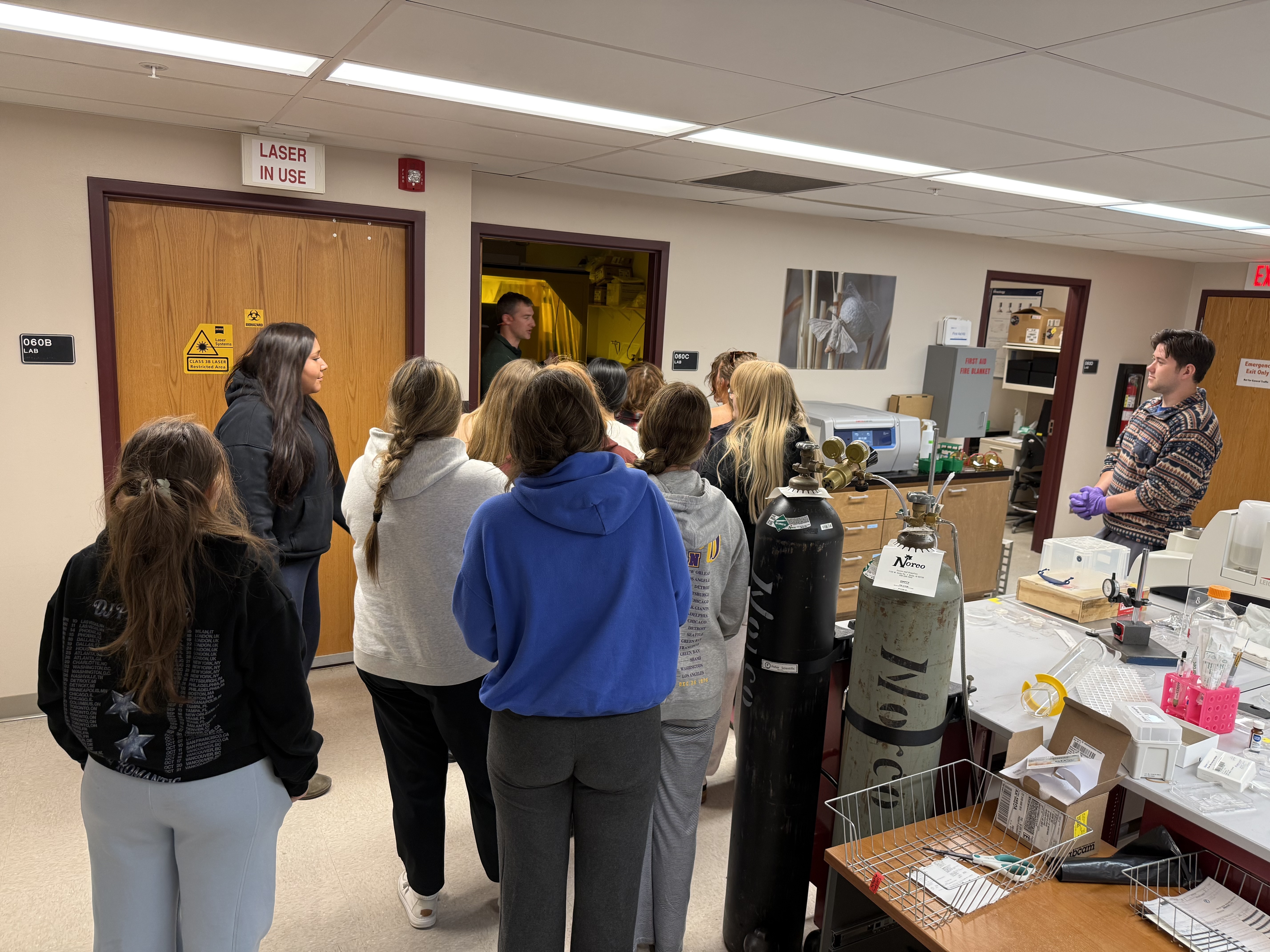 Sentinel High School Students learn about the Prototyping and Characterization Core Facility at BIOTECH