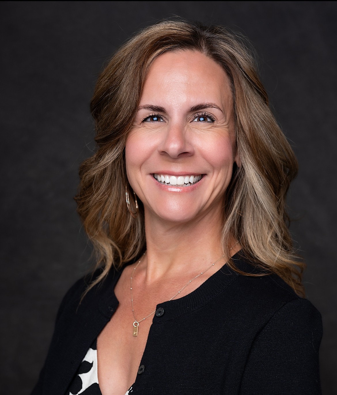 image of desiree restad