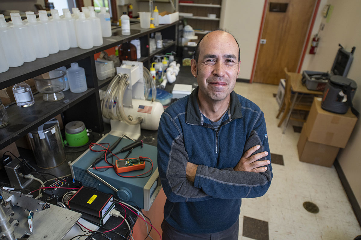 A picture of UM researcher Aaron Thomas in his UM lab.