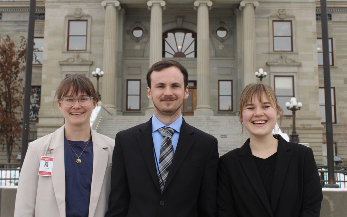 um-journalism-students-cover-montana-legislature