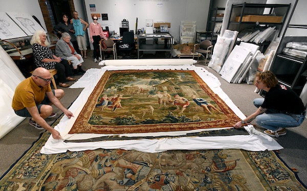 Photo of bagpipe tapestry