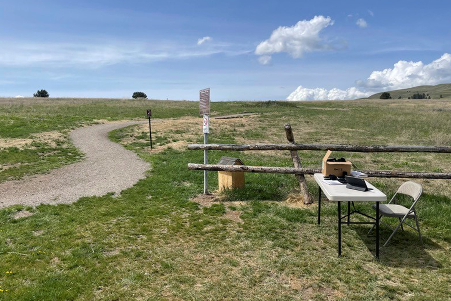 An image of the research site at the Sunlight Trail. 