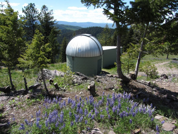 spring photo of observatory