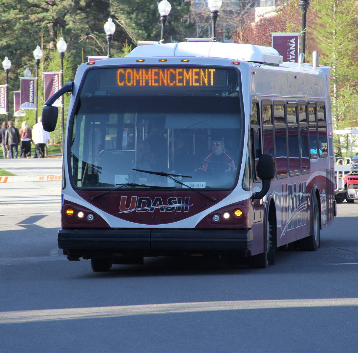 UDASH Bus with Commencement Heading