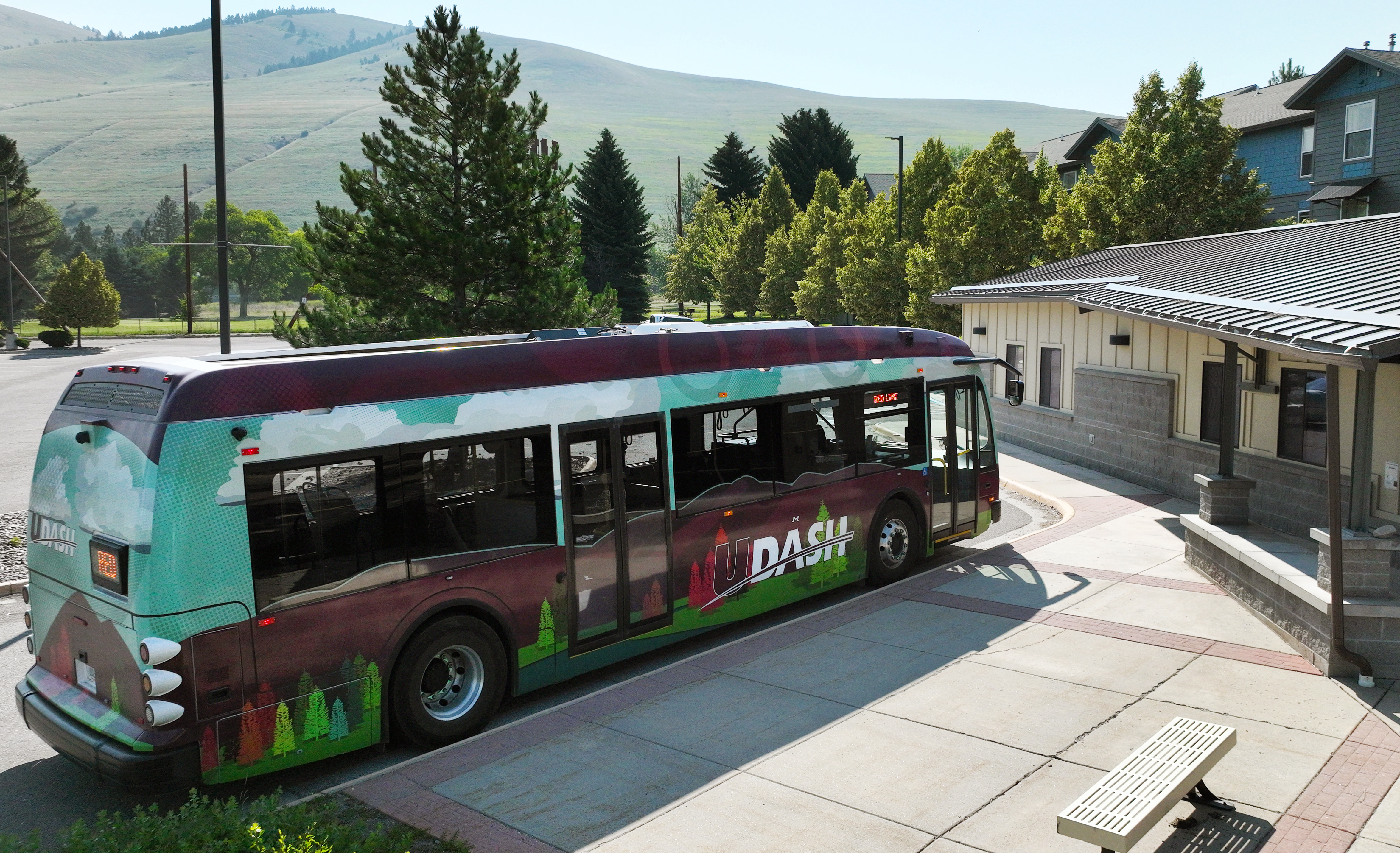 bus parked in front of lewis and clark transfer center